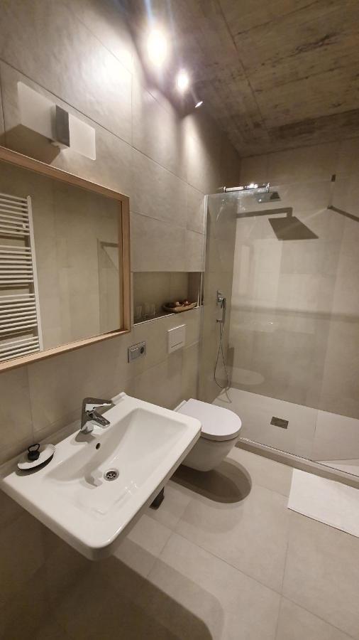 מלאדה בולסלאב Exclusive Penzion Viva Residence מראה חיצוני תמונה