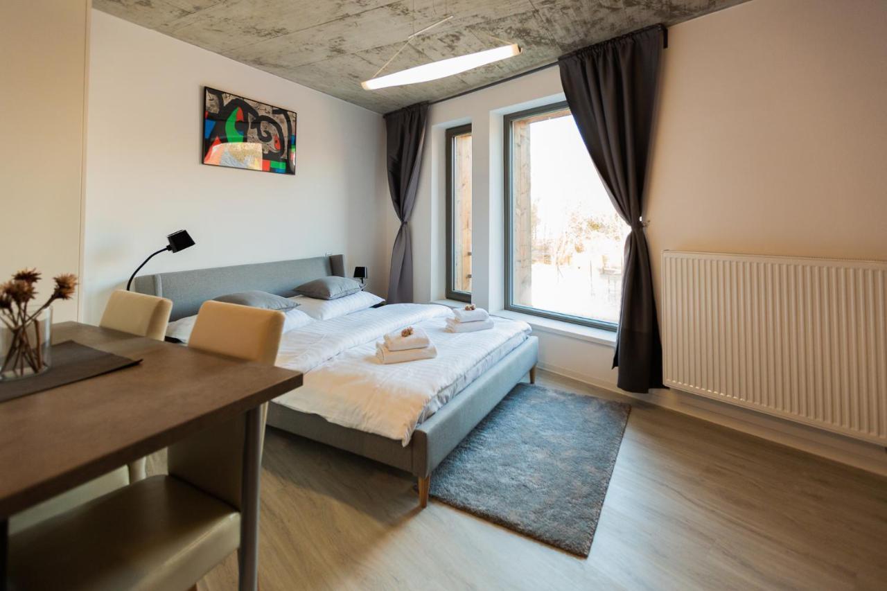 מלאדה בולסלאב Exclusive Penzion Viva Residence מראה חיצוני תמונה
